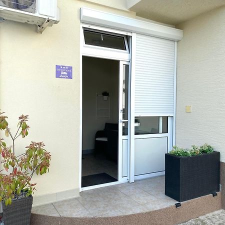 Apartman Lucija Gradici ภายนอก รูปภาพ