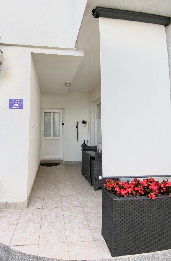 Apartman Lucija Gradici ภายนอก รูปภาพ